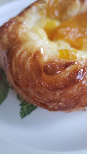 Amy Bouzaglo Instagram - Spandauer (Danish Pastry with Custard and Peach Vanilla  Bean Jam)