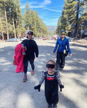 Amy Paffrath Instagram - Leap day ski trip ⛷️💨🏔️🐻

Diverted a sister ski trip with @flywithbritt96 and kept it local which meant the whole family was suddenly invited.

Teaching your kid ANYTHING requires oodles of patience. Teaching your kid to ski requires enough patience to fill Big Bear lake. 

Lots of tears and plenty of frustration early on but when we listened to our child and took off the ski clip a friendly, well- meaning staff member hooked on her skis, she fared much better and had a really enjoyable day. 

We gave Ember some tips, and told her the basics but mainly she taught herself to ski. Parents, give them the tools, make adjustments, then get out of their way. 

We have a budding skier! @drewseeley

Ps...kids 4 and under get free rentals at Big Bear Mountain .

Perfect low pressure opportunity to try the sport before you commit. 

Grateful for the wonderful bday girl @gina_field for allowing us to stay at her cozy mountain hideaway. 

10/10 would recommend. 
#iloveskiing
#skibunny
#mountainmama
#parenting
#bethemountain