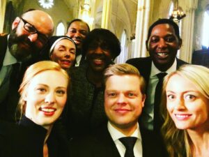 Amy Rutberg Instagram - Sunday morning quiz time! Of these 8 @daredevil characters who was the first to appear in the series and who was the last? And feel free to come up with your own extra credit 😀🤔😈#daredevil #daredevilseason3 #charliecox #marvel @deborah_annwoll @sweetbuttermd @iamroycejohnson @mrgcantor