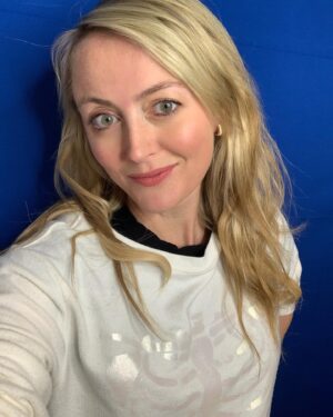 Amy Rutberg Instagram - Proof I’m still here! Happy Belated New Year. Loving all the new (and old) #daredevil fans reaching out to me. And welcome @ncishawaiicbs fans as well.