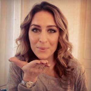 Amy Williams Instagram - I have loved training all my clients this past year. From those I see in my private gym, to those that started with me with my online training. It’s been an incredible privilege to be working with you and to be apart of your fitness journeys.

I’m looking forward to coaching many more of you in this next coming year. Want it to be you? Want to join my team? Let me improve your physical and mental health, making you stronger and fitter than ever before.

Simple click the link in my bio and press the ‘online coaching’ option, fill out a little questionnaire and then let’s chat. Let’s start your 2024 together, begin January positive, with clear goals and a plan on how to achieve them. 

Chat soon!!

#onlinecoaching #onlinetraining #transformation #fitnessmotivation #wellness #fitness