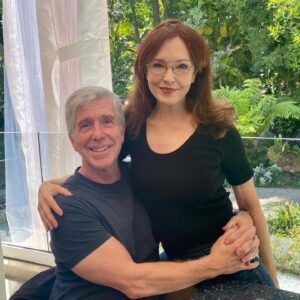 Amy Yasbeck Instagram - Had lunch with America’s Sweetheart Mr. Tom Bergeron. Love this guy with all my heart. #tombergeron @sunsetmarquis