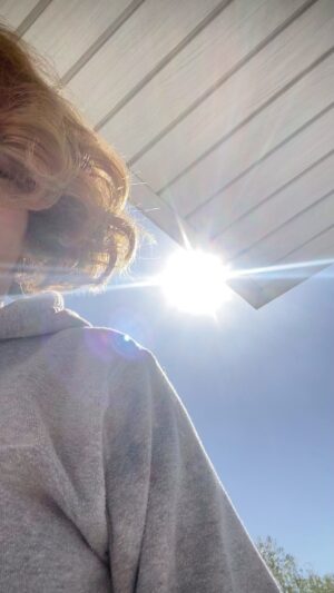 Amy Yasbeck Instagram - #eclipse #horriblemistake #science #nasa #eclipsefail