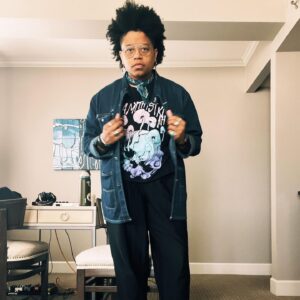 Amythyst Kiah Instagram - Holiday Sale is running now in my online store, including new hoodies! 20% off all shirts and hoodies. Shop at the link in my bio✨