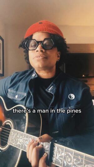 Amythyst Kiah Instagram - It’s been a week since In The Pines was released! If you haven’t checked it out yet, head to the link in my bio and add it to your favorite playlist 🫶🏾