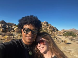 Amythyst Kiah Instagram - The desert looks good on us 😎 . Thank you @orvillepeck for being the sweetest and for a great weekend. 🤠