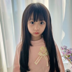 An Tae-rin Instagram - #광고#마르디메크르디레쁘띠 
청순으로 쌱 갈아입고온 
새로운 클로버마르디 스웻셔츠에요

행운의 클로버처럼
올 봄엔 행운가득한
맑고 예쁜 봄날이었음 좋겠네요🍀

119cm19kg 태린이는 130싸이즈 착용했어요 

@mardi_mercredi_lespetits
#마르디메크르디#마르디키즈
#마르디레쁘띠#마르디키즈맨투맨
#클로버마르디#키즈코디
#키즈맨투맨#봄신상아동복
#등원룩#여친룩