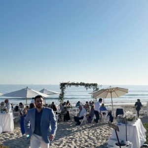 Ana Alexander Instagram - Our gorgeous @lauren_wald has found her perfect partner and what a amazing team they are going to be 💞💞.. sooo happyi got to share it with you guys and your super cool family 💗 Mazel tov !!
.
.
.
.
.
#love #marriage #santabarbara #mazaltov #bride #wedding #joy