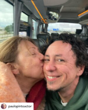 Ana Bustorff Instagram - Posted @withregram • @paulopintoactor A Nossa Vida!
De @mickaeldo84 
E cá vamos nos em residência artística. 
Já são uns aninhos nesta vida, querida @bustorffana. 
Que bom!
