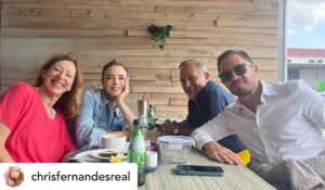 Ana Bustorff Instagram - Posted @withregram • @chrisfernandesreal Foca no trio de milhões : @bustorffana @sergiopraia_ @capelo_antonio #cacau #portugal 🎬
Que Categoria ❤️ 

@pluraloficialpt @chrisfernandesreal @capelo_antonio @sergiopraia_ 
@tvinovelas @pluraloficialpt @tvificcao @tvioficial @_edgardmiranda @mjcarioca 🌟