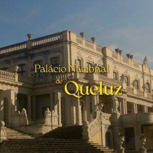 Ana Correia Instagram - Dizem que é a Versailles portuguesa, mas os reis bem que tentaram transformá-la na Veneza portuguesa quando desviaram o rio Jamor para dentro do palácio para poderem passear de gôndola pelo jardim 🙃

#palacioqueluz #palaciodequeluz #queluz #palacio #palace #versailles #portugal #lisboa #lisbon #sintra #visitportugal #turism #turismo #lumix #shotonlumix #lumixgh5 #sigma #sigmaportugal #shotonsigma #cinematography #postcard #blackpromist #filmmaker #sigmalens #sigmalenses #bach