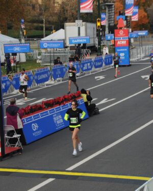 Ana Fabrega Instagram - I ran my first marathon in Philly last weekend and loved it 🥺(although I hated the last 10K lol). I wanna try to do it better next year, so I can’t let my work interfere with training. Please do NOT hire me in any capacity between now and November 2022. Thank you for your cooperation.