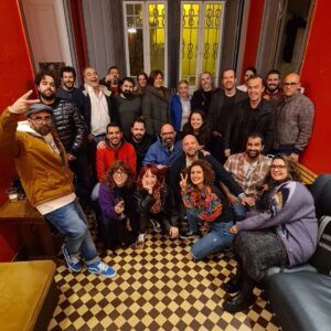 Ana Markl Instagram - Estou em 9 dos 30 anos da @antena3rtp. Que anos intensos e belos. Parabéns à minha rádio! 📻🎤🎧🎶

1) Eu a trabalhar no saudoso festival que mais alegrias me deu, Milhões de Festa.

2) A despedida da @joanamarquespic das Manhãs,, ainda com o @sirandresantos, @luis_f_s_oliveira e a @ineslopesgoncalves.

3) E depois chegou o @hugovanderding!

4) Às tantas, éramos 3 na 3: com o @tiago_ribeiro_ti, esta inesquecível trindade nada santíssima (uma trindade quadrilátera com o @umgajoquesimsenhor)

5) Lembram-se de quando eu lia o trânsito?

6) Voz de Cama, a missão mais linda ao lado da @taniiagraca.

7) Muitos de nós num jantar de Natal (e fica por mencionar muita gente espectacular e importante nesta história). 
Aproveitando para parabenizar o xor director @nuno____reis

8) Camaradas do Precisamos de Falar - @rmabreu @luis_f_s_oliveira, @nunogalopim - e o então senhor ministro.

9) Abracinho bom do @tiago_ribeiro_ti 

10) Abracinho bom da @joanagama

Tanto mais há para contar e mais haverá.

❤️