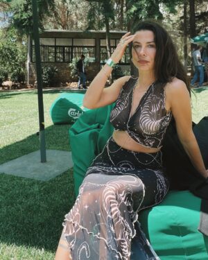 Ana Tapajós Instagram - Outfit lindo da @jardindevenus