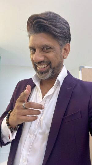 Anand Rajaram Instagram - By the way , I ll be at @shurutibox on 27th June (Thursday)  with my team for a fun filled performance together with ur fav songs (and mine too ;) So let’s have fun !!!!