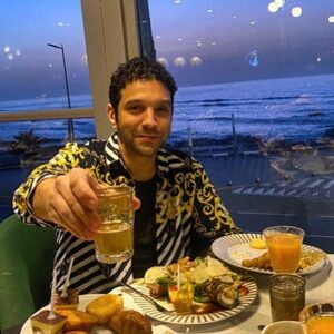 Anas El Baz Instagram - رمضان مبارك للجميع 🌙🤲🏻