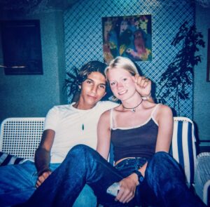 Anas El Baz Instagram - ليت الشباب يعود يوماً
The reminiscence of summer 1999 with you, my inaugural international love, lingers tenderly in my heart.
Love is in our minds,
🥰🇳🇴💙🫶🏻