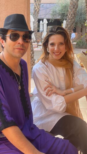 Anas El Baz Instagram - “C’était vraiment génial de te retrouver le temps de cette belle journée @claire_delorme. 
Le Maroc est ton deuxième pays et sache que peu importe quand, tu seras toujours la bienvenue ici!”
-Anas