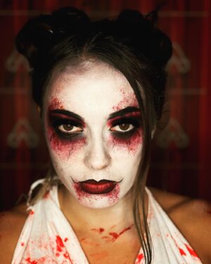 Anastasia Antrope Instagram - Vivement le prochain Halloween 🤗🎃💪🏼

💄 @noelinemakeup 

#halloween #bodybuilding #bodypositive #fitness #fitnessgirl