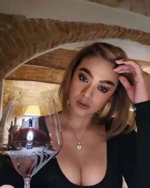 Anastasia Novie Instagram - Happy mother's day !!!
Festa della mamma!!!
Untuk semua para ibu yang kuat diluar sana ..
Today and every day, we honor you, Mom !! And semua ibu diluar sana ... i love you all 🤍🤍🤍

#happymothersday 
#festadellamamma
#may
#2024
#italy
#spring
#mylife
#mei