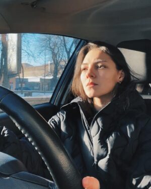 Anastasiia Nesterenko Instagram - Моє Невміння робити селфі
Я компенсую скріншотами з відосів, де я (випадково!) гарно ловлю світло😂