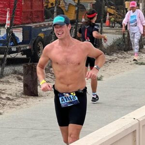 Anders Holm Instagram - Woke up this morning at 4AM to go do the @malibutri for… fun??? Yep. Great time. Great race. And a great cause - raising money for @childrensla !!! Good luck to everyone racing tomorrow and see you next year when I rope in @adamdevine and @blakeanderson for TOTAL CELEB TRI-RELAY DOMINATION!!! (yes I’m riding a full suspension gravel bike in a road race, give me a break I haven’t done one of these in 20 years) #forthegram