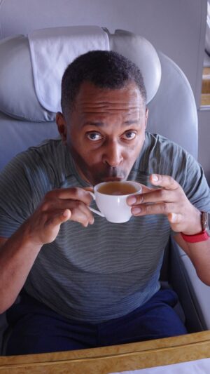 Andi Peters Instagram - Did you see ‘Inside M&S’ on ITV last night?! ⭐️ M&S is celebrating 25 years of Gold Tea and I had the privilege of going along to its brilliant tea supplier in Kenya, to find out what makes M&S tea so special – it’s 100% Fairtrade don’t you know…and that makes a real difference. I even tried my hand at tea leaf picking…#twoleavesandabud #fairtrade