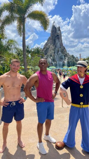 Andi Peters Instagram - Episode 7 of @itvtakeaway Last in the series and what a show, LIVE from Orlando, Florida. Well done to the entire production team. Such fun working with @antanddec @jordannorth1 @stephenmulhern @fleureast @nicolescherzinger Thanks for watching! #bts 💪