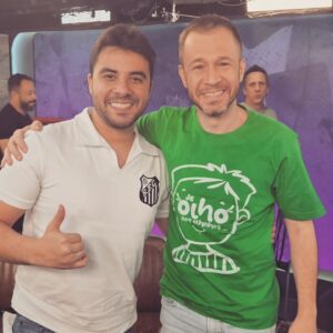 André Alba Instagram - Grande Tiago, saudades da época do Globo esporte quando o peixe tava no auge. Grande Momento.