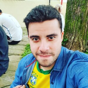 André Alba Instagram - Nunca foi tão fácil...agora vamos ver o que vai dar.
#eleicoes2022