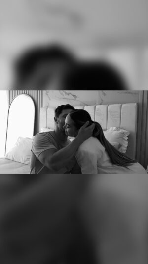 André Bankoff Instagram - Porque eres un sueño para mí, sueña conmigo
‘Cause you’re a dream to me, dream to me 🎶🖤 @andrebankoff