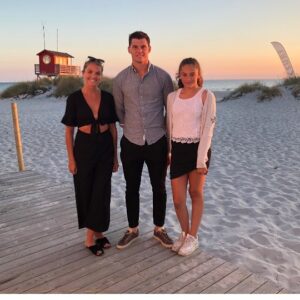 Andre Burakovsky Instagram - Swedish summer👌🏻