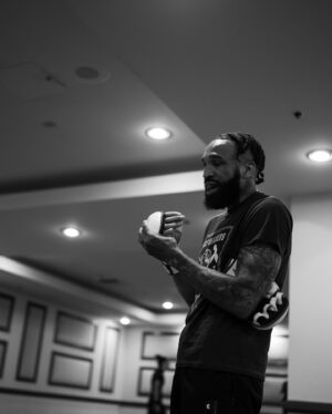 Andre Ewell Instagram - 😈🫨. 
📸: @fillatografia