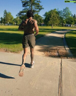 Andre Fili Instagram - I’m doing my best to let go of expectations. I realized that I’ve always tried to force things into the shape I imagined they ought to be. Sometimes it works, a lot of times it doesn’t, either way it’s an exhausting practice. The only thing I can truly control is myself- and that’s a hard enough job on its own. Plus, who the fuck am I to decide the way anything ought to be? If I focus on doing what I love everyday to the absolute best of my ability and I let go of the expectations that don’t serve me then most of the shit that keeps me up at night becomes immediately irrelevant. I’m gonna sleep good tonight.