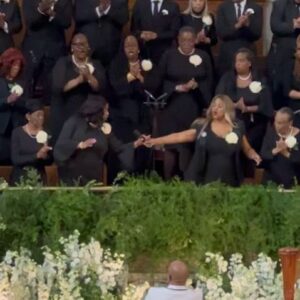 André Leon Talley Instagram - April 29, 2022 #inlovingmemory 🕊️