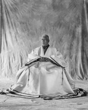 André Leon Talley Instagram - It is with great sadness we announce the passing of André Leon Talley on January 18, 2022 in New York. Mr. Talley was the larger-than-life, longtime creative director at Vogue during its rise to dominance as the world's fashion bible. Over the past five decades as an international icon was a close confidant of Yves Saint Laurent, Karl Lagerfeld, Paloma Picasso, Diane von Furstenberg, Bethann Hardison, Manolo Blahnik and he had a penchant for discovering, nurturing and celebrating young designers.  His byline appeared in Vanity Fair, HG, Interview, Ebony and Women's Wear Daily and he was the editor of Numero Russia. Mr. Talley wrote several books, including Valentino, A.L.T.: A Memoir, A.L.T. 365  and Little Black Dress for Assouline, and contributed to Valentino: At the Emperor’s Table and Cartier Panthère. He was the subject of the documentary The Gospel According to André and his recent memoir, The Chiffon Trenches became a New York Times Best Seller. In 2014, he was named artistic director of Zappos Couture, and he has been on the Board of Trustees of Savannah College of Art and Design since 2000. Mr. Talley was awarded the Chevalier de l'Ordre des Arts et des Lettres from the French Republic in 2020 and the North Carolina Governor's award for literature in 2021. He was a long-standing member of Harlem’s Abyssinian Baptist Church. 🕊
#thechiffontrenches 📸// #jonathanbecker 
Photograph by Jonathan Becker