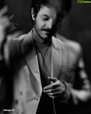 Andrea Bosca Instagram - “SE PRENDO IL PESCE D’ORO MI SPOSERO’ ALL’ALTARE” starring @andreabosca DÉLUGE #29 PULP ISSUE @deluge_mag #produzione #ROCKETT @fabcestari & @emanueladigiammarco 
PHOTO @fabcestari 
INTERVIEW @kinechia 
GROOMING @emanueladigiammarco USING @sisleyparisofficial
STYLE @allegrapalloni
LOOK @
VIDEO @giuliano.gasti
PRESS OFFICE @upgradeartist
@scarosso @latorre_official @marsem._official @gaelle_paris @paulsmithdesign @ballantyne_official
#delugemagazine #andreabosca