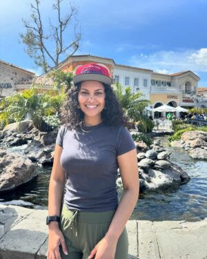 Andrea Cortés Instagram - Thank you to everyone for the birthday messages today. This day was beautiful and so full of love. 

🥰😊🤗🥰🍀🍀🍀🍀

#HappyStPatricksDay #HappyBirthdayToMe