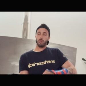 Andrea Dovizioso Instagram - GRAZIE A TUTTI 🙏🏻❤️
.
.
.
#AD #AndreaDovizioso #AD04 #MedicalUpdate #ThankYou