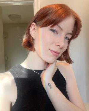 Andrea Levesque Instagram - Every day when the sun starts to go down a little rainbow appears in our bathroom 🌈