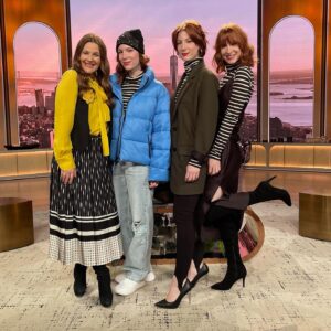 Andrea Levesque Instagram - Drew! Thank you so much for having us on your show @thedrewbarrymoreshow ❤️ What a great way to start the year working with such an amazing team and doing something so fun, modeling these gorgeous looks. I was stunned by how beautiful Drew was on the inside and out - she was so friendly and kind and welcoming to us each time we spoke with her on and off screen, despite being a busy host. The rest of the team was a joy to work with, and that’s not always the case with big productions! Loved every minute of this! 

#triplets #drewbarrymore #modeling #thedrewbarrymoreshow #twins #stylechallenge
