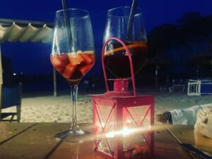Andrea Ropero Instagram - Mallorca, te echaremos mucho de menos…💫🏖 #familytime #summervibes #felizenlaplaya #aporseptiembre ❤️