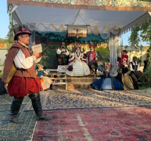 Andrea Sixtos Instagram - Had such a great time with my family at the Renaissance Pleasure Faire for my bday. Gonna have to make it a tradition! #RenFaire #2022 #BdayFestivity #Family ♥️ 

@cali_zlos was there too, he was just takin all these amazing pics, thnx broski 😋✨