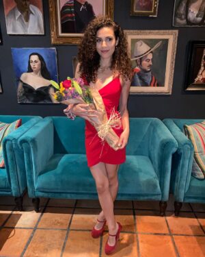Andrea Sixtos Instagram - Blessed to be alive.. blessed to have the family and friends I’ve been gifted with in this lifetime and blessed to be blooming into the truest version of myself within every passing day.. ♥️🥳💫

#BdayVibes #BdayQueen #ThisIs31 #BlessedInThisLife #AbundantInLove #GuidedBySpirit ✨