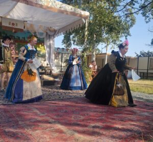 Andrea Sixtos Instagram - Had such a great time with my family at the Renaissance Pleasure Faire for my bday. Gonna have to make it a tradition! #RenFaire #2022 #BdayFestivity #Family ♥️ 

@cali_zlos was there too, he was just takin all these amazing pics, thnx broski 😋✨