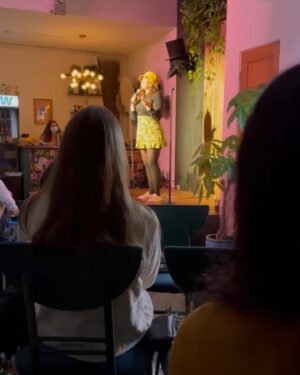 Andrea Vicunia Instagram - The past months, because of the strike, have been so hard for all of us creatives so we have to celebrate little wins and get the spirits up! Here are 10 great things that have happened lately!!!❤️😍

1. Photo by @corycoogancomedy at @iamjimmyshin show in @comedystorelj 
2. Landed in LA straight to @laughfactoryhw @srgoproductions 🔥
3. Was picked in the bucket at @theladiesofcomedy @tomorrowsladiesoflatenight @crowcomedy 💜
4. Booked it!
5. Ninja and I got some pics from a Commercial 
6. Always having fun when filming auditions with @shea.freeman 
7. Bumble Girl 💛
8. Comedy feedback 🔥
9. Ninja Boy - my baby
10. Hair Shoot 💆🏽‍♀️

WHAT ARE SOME WINS YOU’VE HAD LATELY?