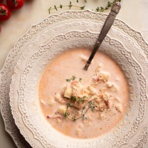 Andreas Eenfeldt Instagram - Show off your love this Valentine's Day with this decadent 🦞 Keto lobster bisque. 🥣 ⁠
⁠
This elegant soup has been known to win over many a heart! 😉 ❤️ ⁠
⁠
Find the recipe for love linked in our bio 👉 @diet_doctor⁠
.⁠
.⁠
.⁠
.⁠
.⁠
.⁠
.⁠
.⁠
.⁠
⁠
#ketovalentines #ketosoup #dietdoctor #cooking #delicious #lowcarb #lchf #glutenfree #ketodiet #ketogenic #weightloss #keto #eatclean #food #healthyfood #tasty #healthy #eeeeeats #cookingram #foodie #recipes #ketodinner #ketolunch #lowcarblife #lowcarbeasy #lovelowcarb #lowcarbideas #lowcarbcooking #lowcarbfeed #lowcarbfood