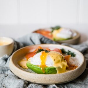 Andreas Eenfeldt Instagram - Who's up for brunch? 🙋🙋‍♂️⁠
⁠
Avocado steps in for the muffin in this mighty fine Keto Eggs Benedict. 🥚 🥑 Serve with smoked salmon as shown or go wild with bacon! 🥓 ⁠
⁠
Find the recipe in link our bio 👉@diet_doctor ⁠
.⁠
.⁠
.⁠
.⁠
.⁠
.⁠
.⁠
.⁠
.⁠
.⁠
#ketobrunch #dietdoctor #cooking #delicious #lowcarb #cookingathome #lchf #glutenfree #ketodiet #ketogenic #fitfood #weightloss #keto #eatclean #food #healthyfood #tasty #healthy #eeeeeats #cookingram #foodie #recipes #lowcarblife #lowcarbeasy #lovelowcarb #lowcarbideas #lowcarbcooking #lowcarbfeed #lowcarbfood