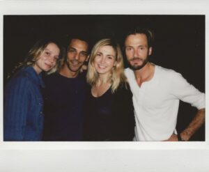 Andreas Pietschmann Instagram - Tournage en France completé pour moi depuis quelques jours. J’en emporte des excellents souvenirs et j’en suis très reconnaissant.
Ravi d’une équipe largement chargée de talent et de gentillesse. Merci à #irisbucher , productrice, 
@fred.garson , réalisateur, 
@saintmartinvirginie , DOP 
et à toute l’équipe. 
Merveilleux collègues @iamjuliegayet @tomersisley @edenducourant #frédériquetirmont @maximdriesen #cyrilguei @sylvain.dieuaide @halimailter et plein d’autres 
Vivement au plaisir de vous revoir tous ...
@quad_drama @tf1 @zdf #unemèreparfaite #perfectmother #amitiéfrancoallemande