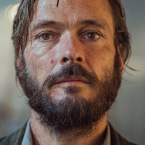 Andreas Pietschmann Instagram - After savouring my final laps of shooting #dark #season3  that’s a wrap on the Stranger

Will always keep that mad trip in warmest memory. What a gift !
Thanks to @jantjefriese and @baranboodar and everyone involved ! 
Pic by #baranboodar  #darknetflix #darkseason3 #netflixoriginal @netflix @netflix.de @darknetflix
